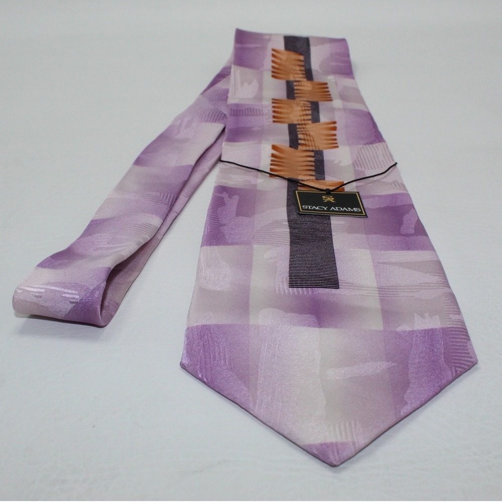 Stacy Adams Mens Silk Necktie Purple Lavender Geometric Pattern Hand Made 4 Inch